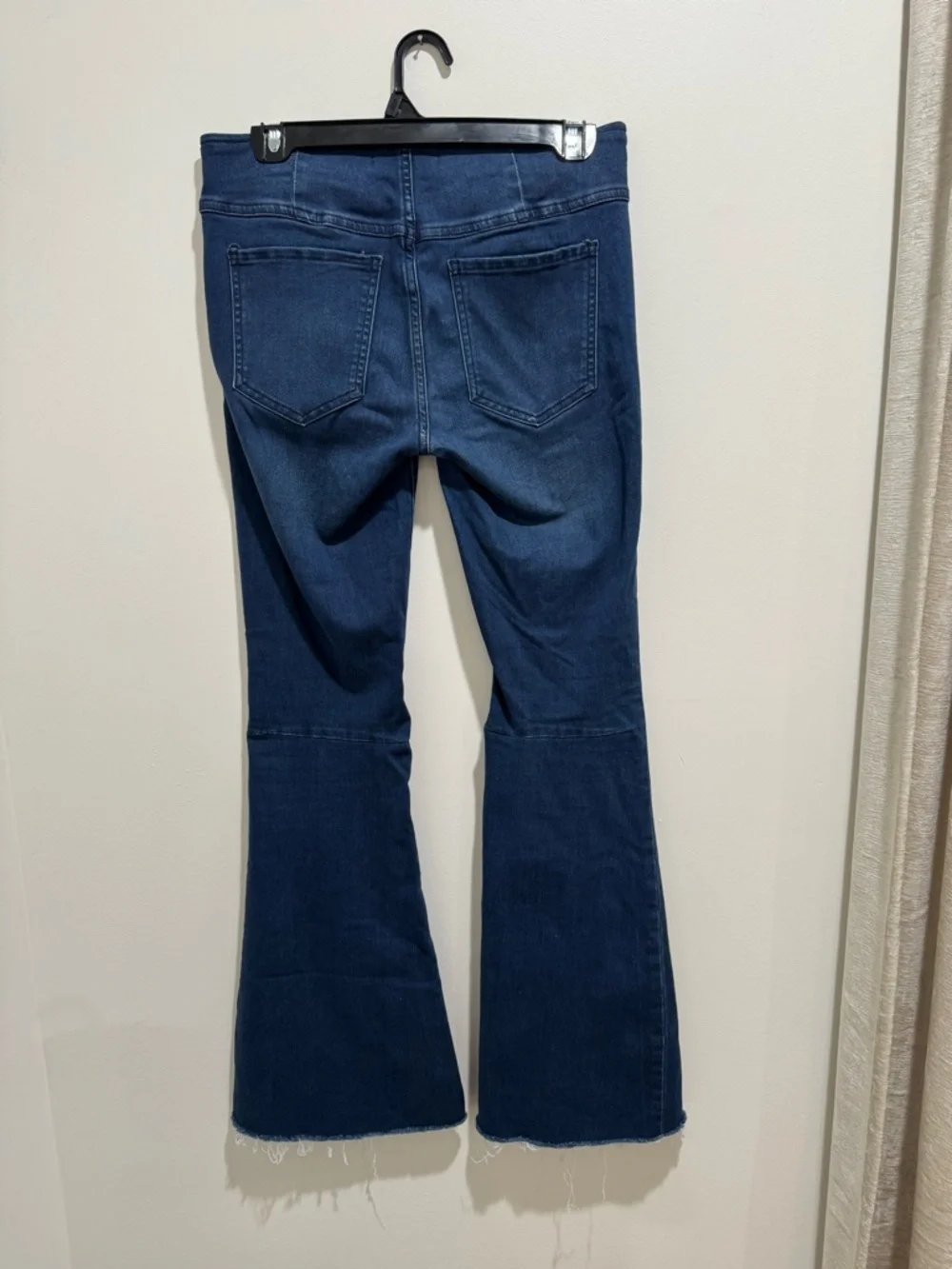 Free People We The‎ Free Twenty Six Flare Jeans Raw Hem Blue Women’s 26